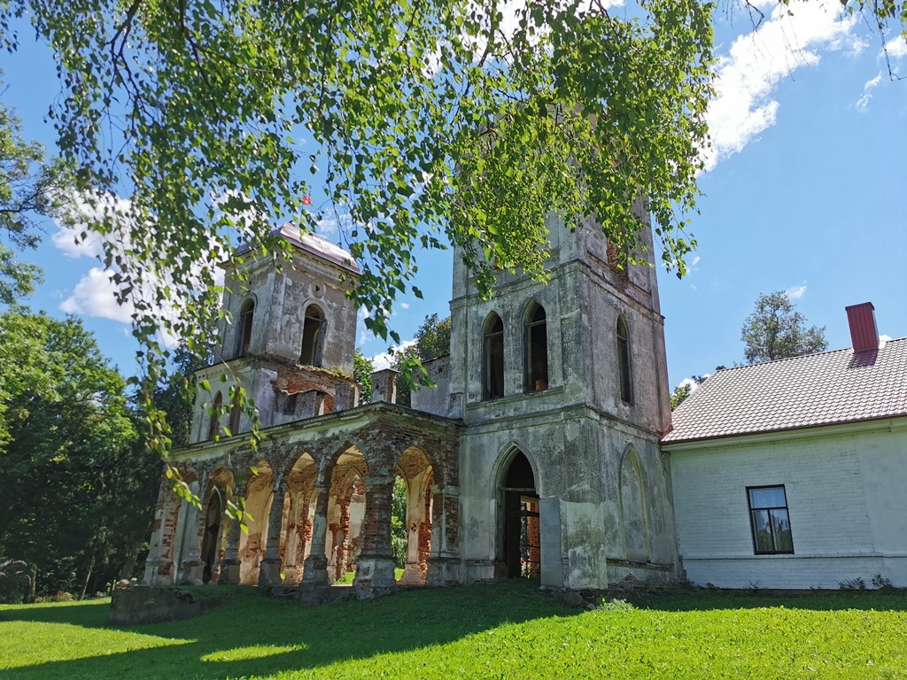Palėvenės (Komarų) dvaras